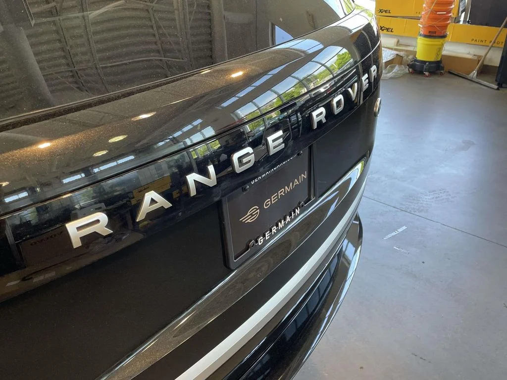 Certified Used 2023 Black Land Rover Autobiography image 8