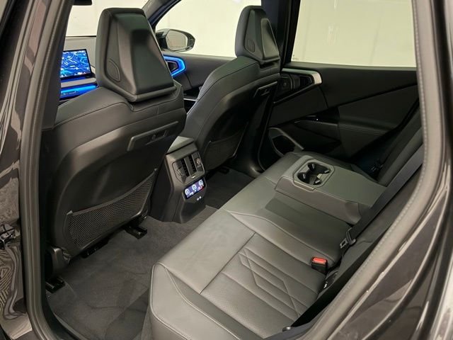 Used 2025 Dark Graphite BMW M50 xDrive image 24
