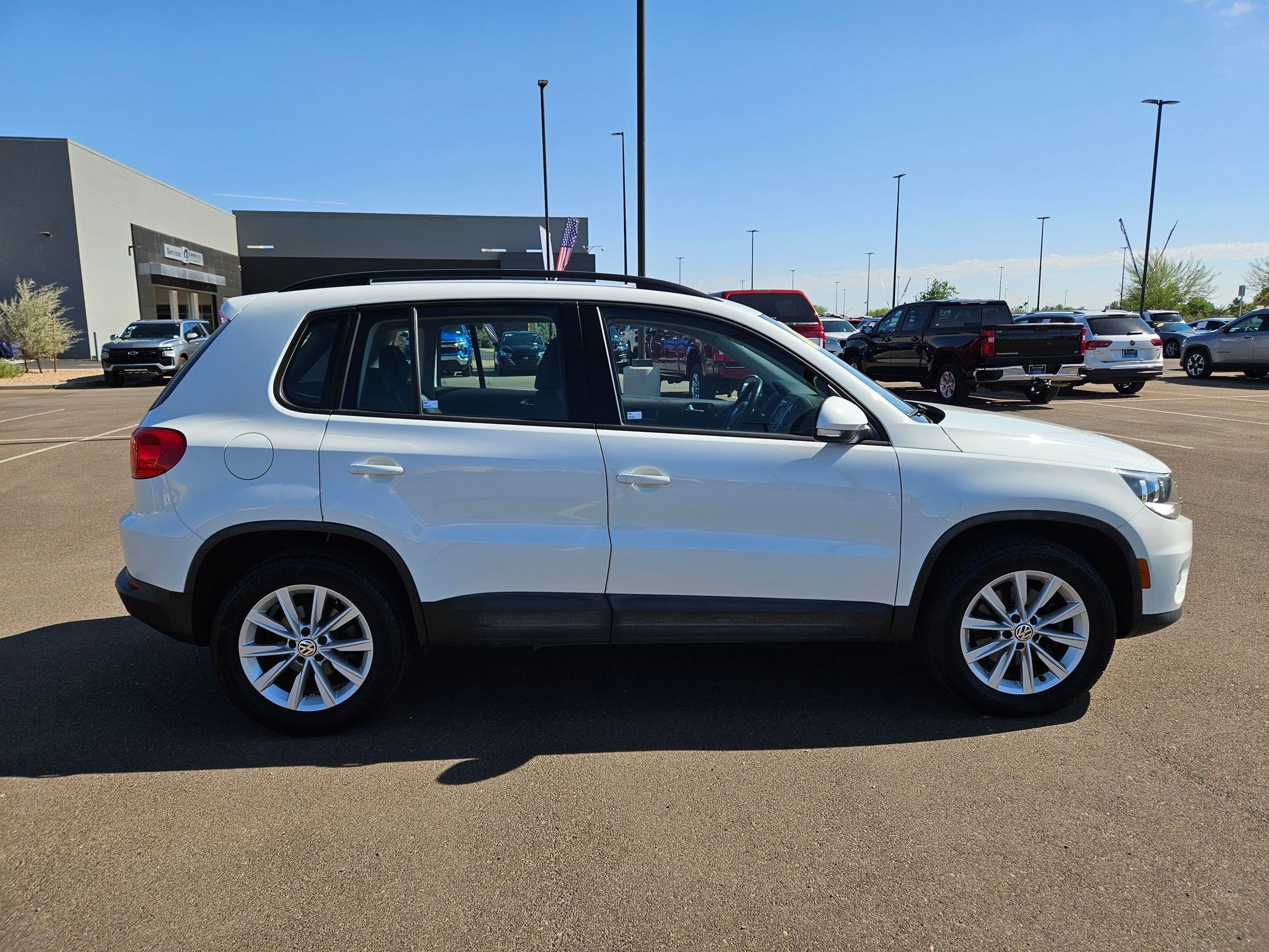 Certified Used 2017 White Volkswagen 2.0T image 6