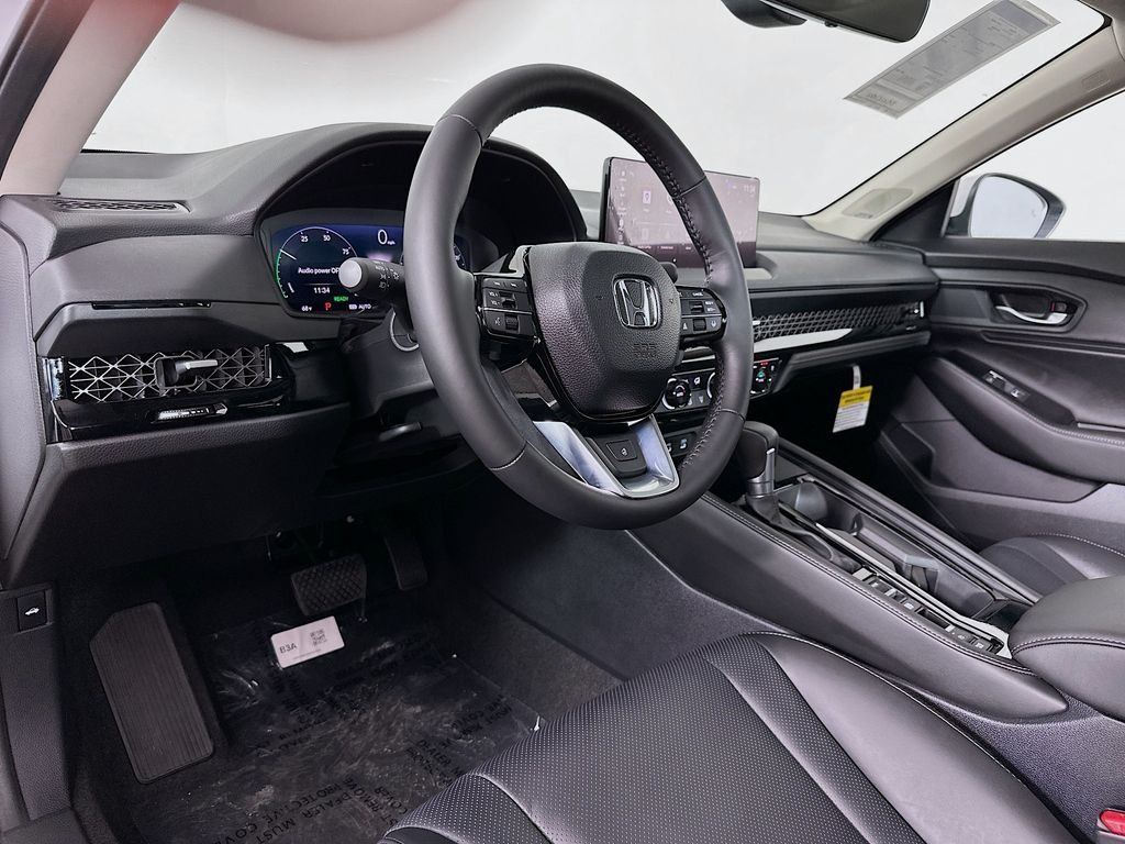 New 2026 Platinum White Pearl Honda Touring image 9