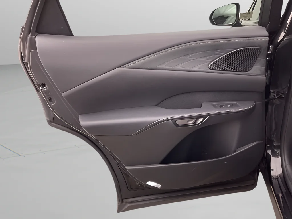 Used 2024 Caviar Lexus 350 F Sport Handling image 29