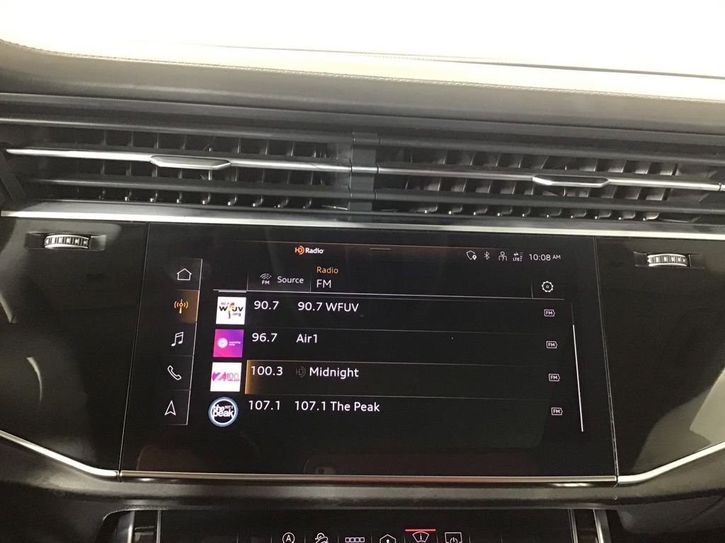 Used 2022  Audi 55 Prestige image 35