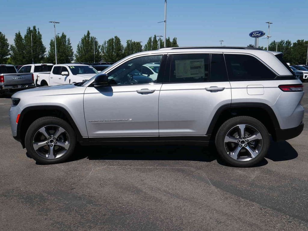 New 2026 Silver Zynith Jeep Limited image 14