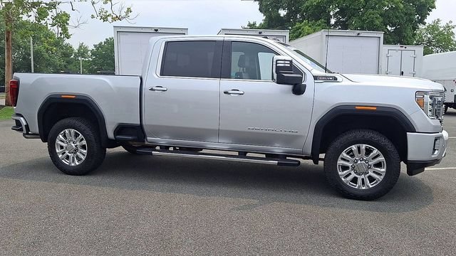 Used 2023 Quicksilver Metallic GMC Denali image 3