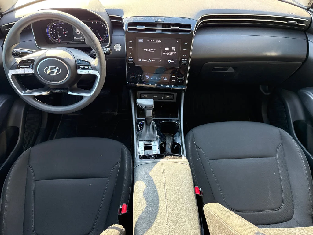 Used 2024 Hampton Gray Hyundai SEL image 11