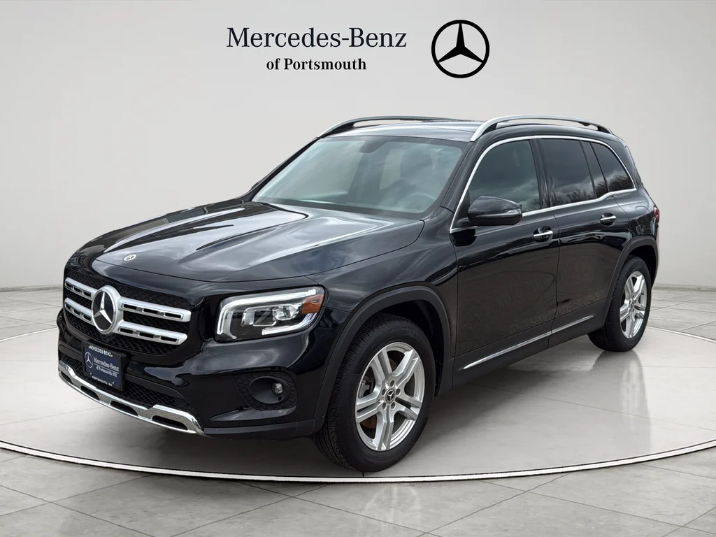 2022 Mercedes-Benz GLB GLB 250 4MATIC's photo