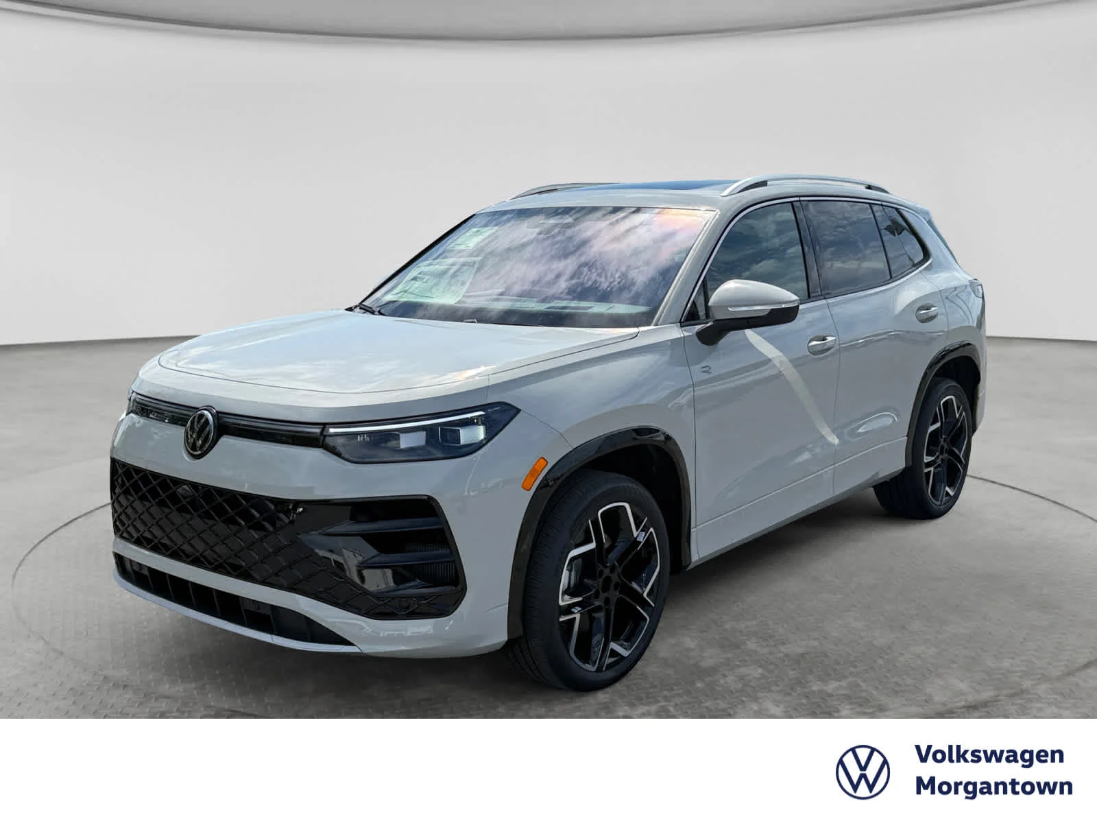 2026 Volkswagen Tiguan SEL R-LINE TURBO