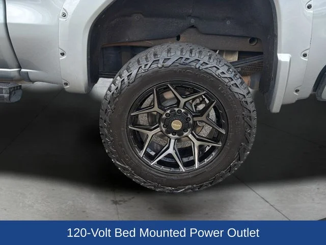 Used 2023 Silver GMC AT4 image 31
