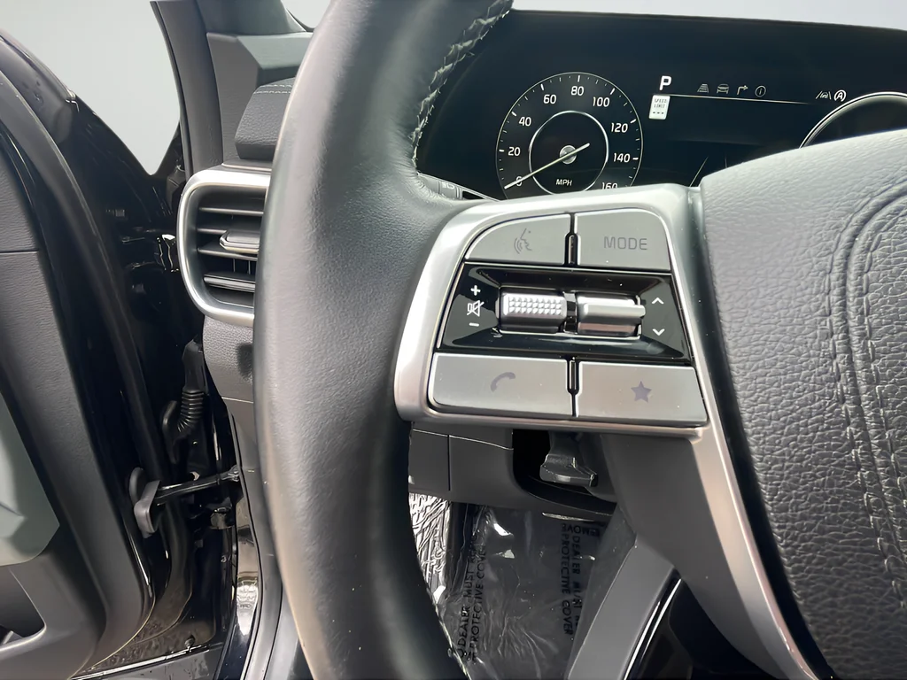 Used 2023 Black Kia SX-Prestige X-Pro image 9