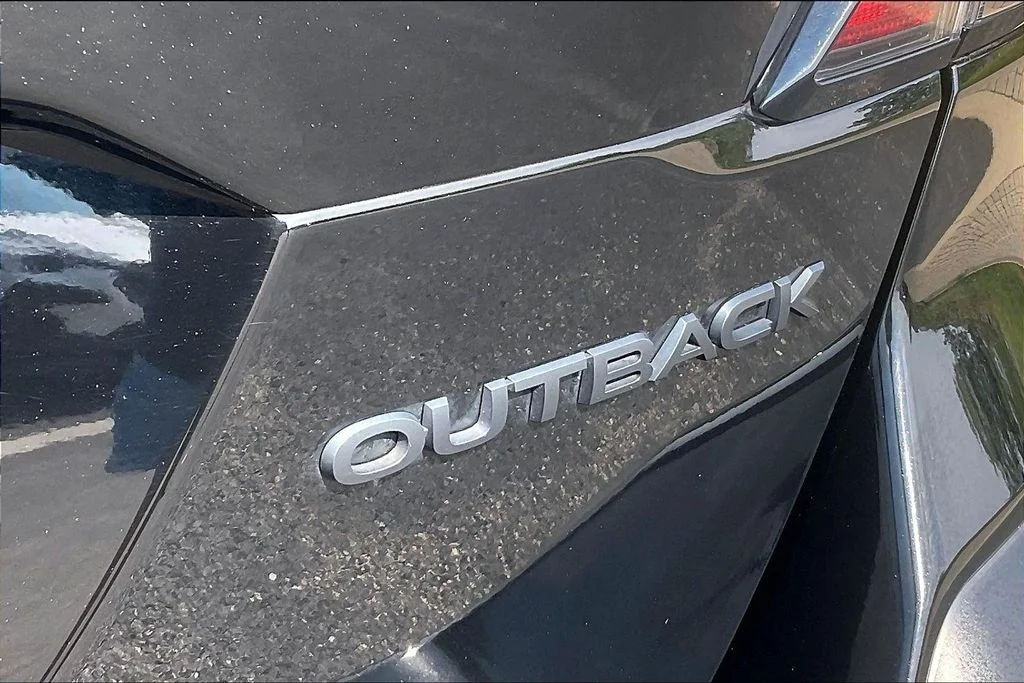 Used 2024 Black Subaru Onyx Edition image 7