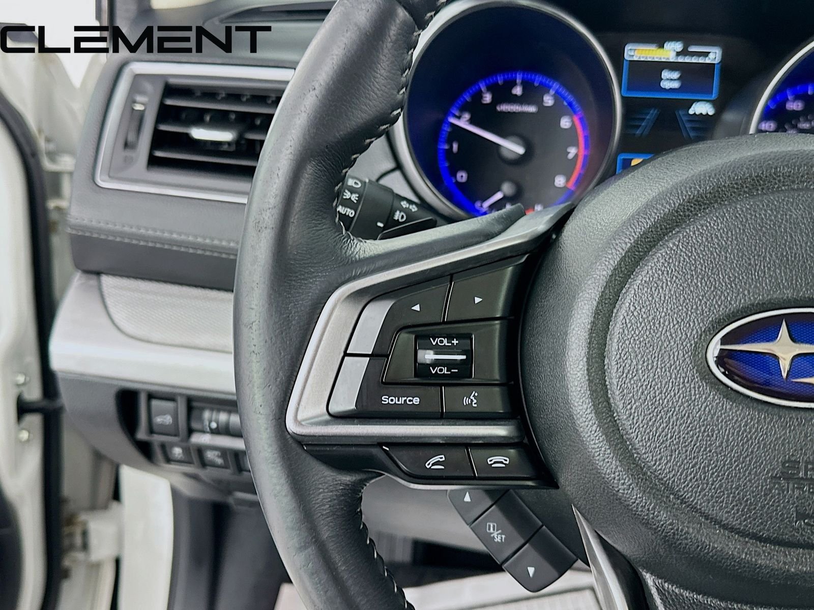 2019 Subaru Outback Premium - Photo 15