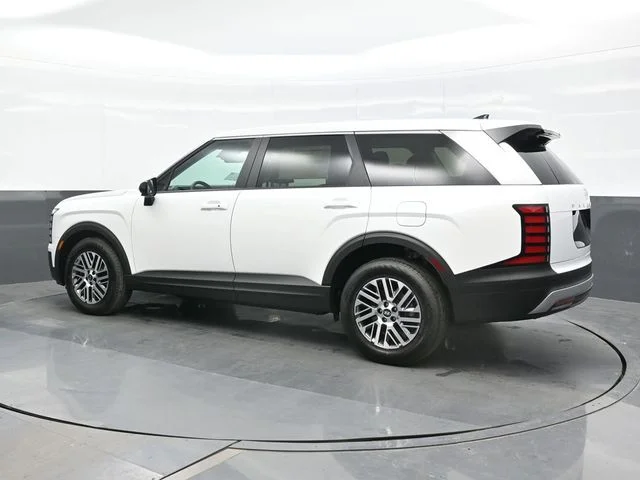 New 2026 White Hyundai SE image 3