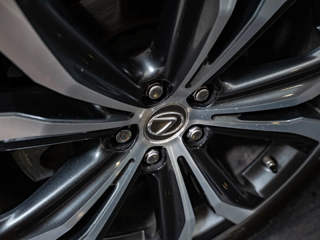 Used 2017 Silver Lining Metallic Lexus 350 Premium image 8