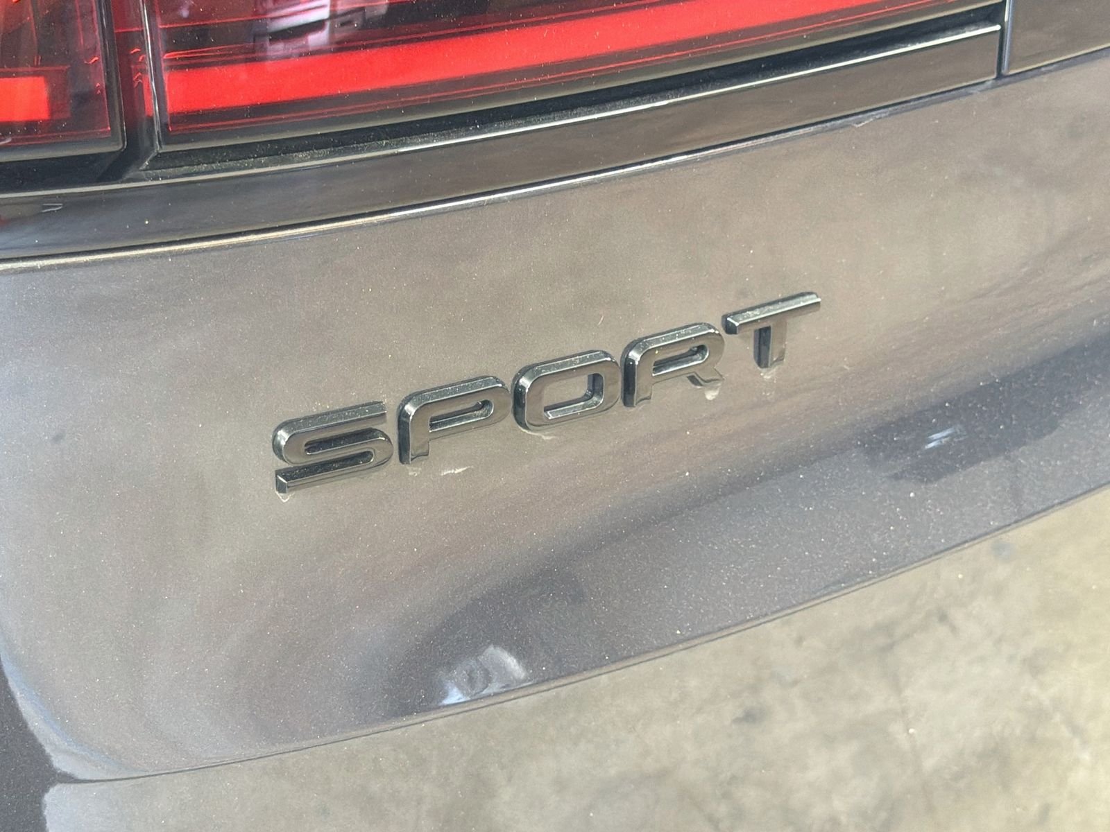 New 2026 Carpathian Grey Land Rover Dynamic SE image 31