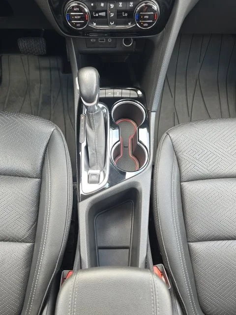 Used 2023 Black Buick Essence image 36