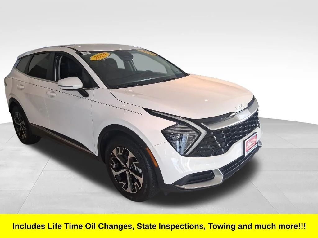 Used 2024 White Kia EX image 3