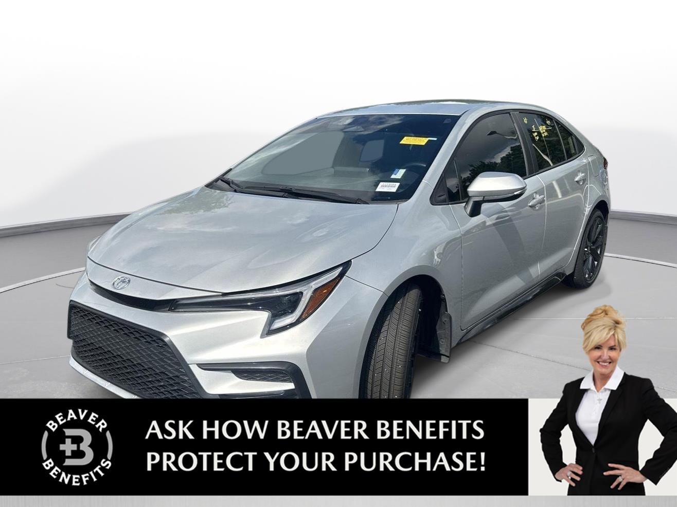 Used 2025 Classic Silver Metallic Toyota SE image 1