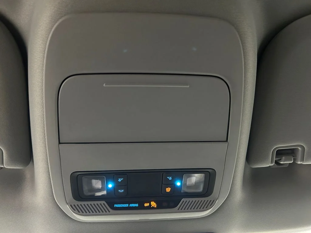 Used 2024 Silver Ford XLT image 29