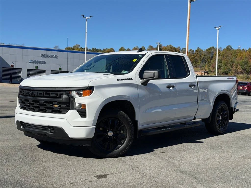 Used 2024 White Chevrolet Custom image 2