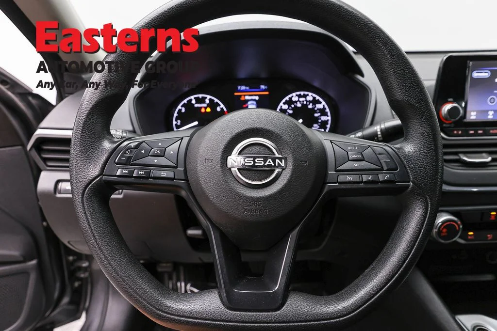 Used 2023 Gray Nissan 2.5 S image 10