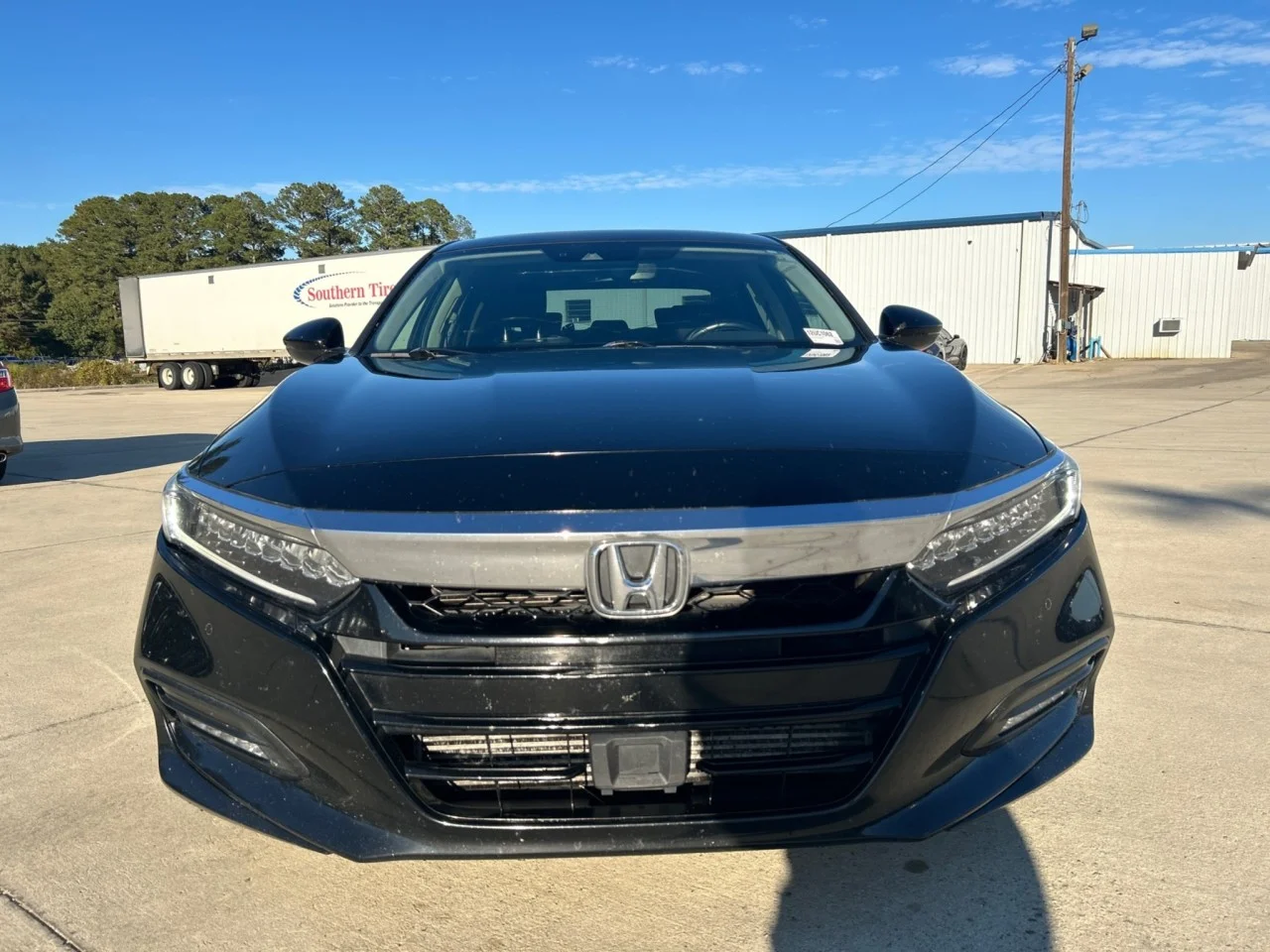 Used 2018  Honda Touring 1.5T image 8
