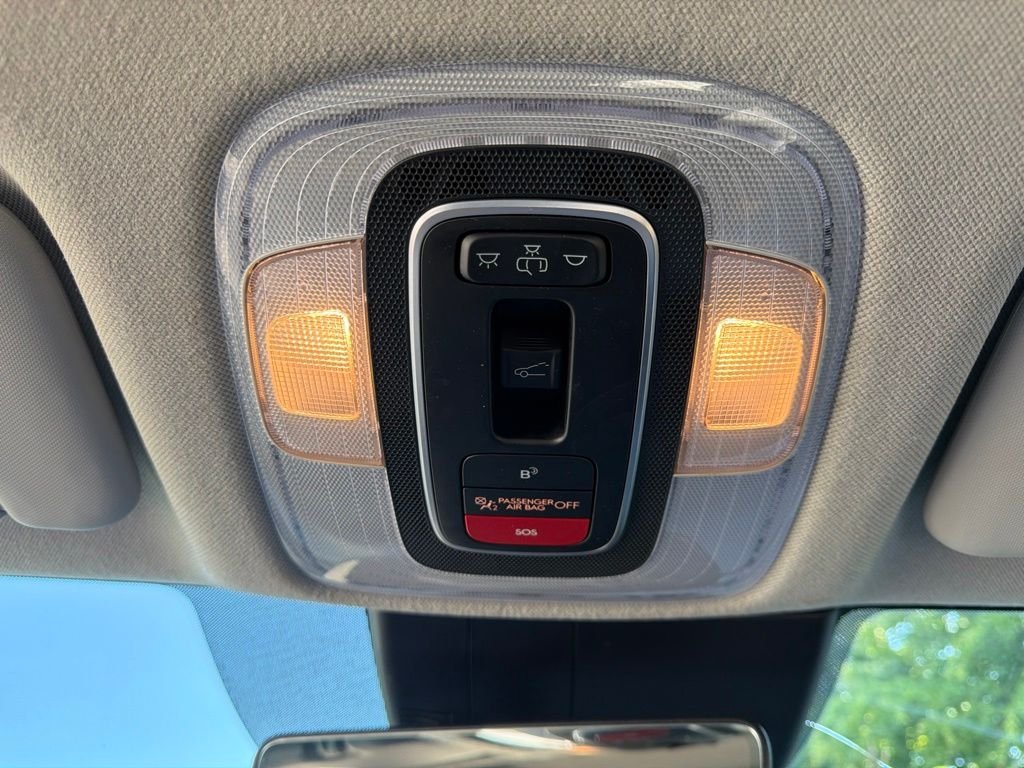 2024 Hyundai Elantra Limited - Photo 35