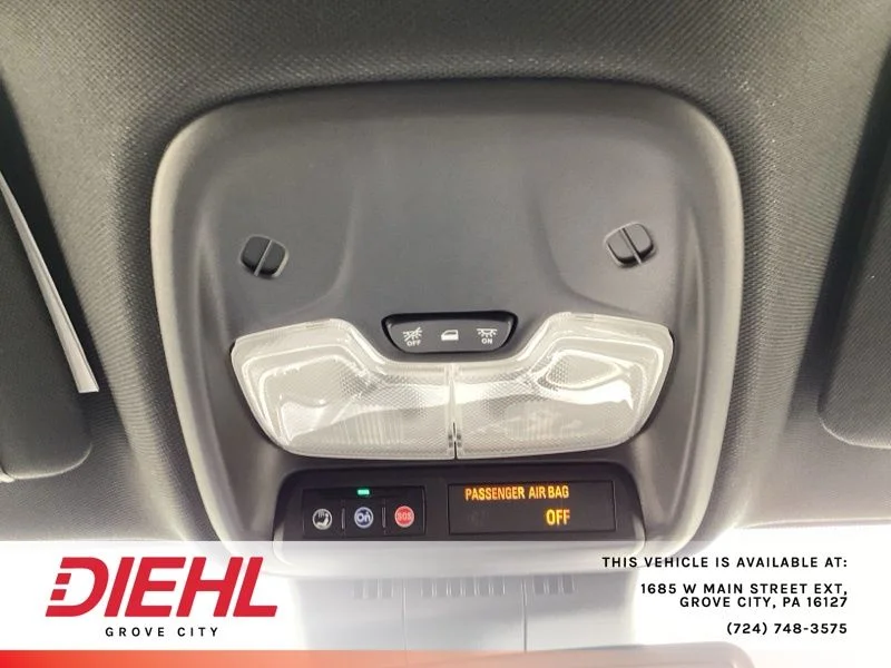 Used 2025 Gray Chevrolet ZR2 image 26