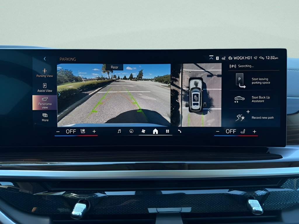 New 2027 Mineral White Metallic BMW xDrive40i image 16