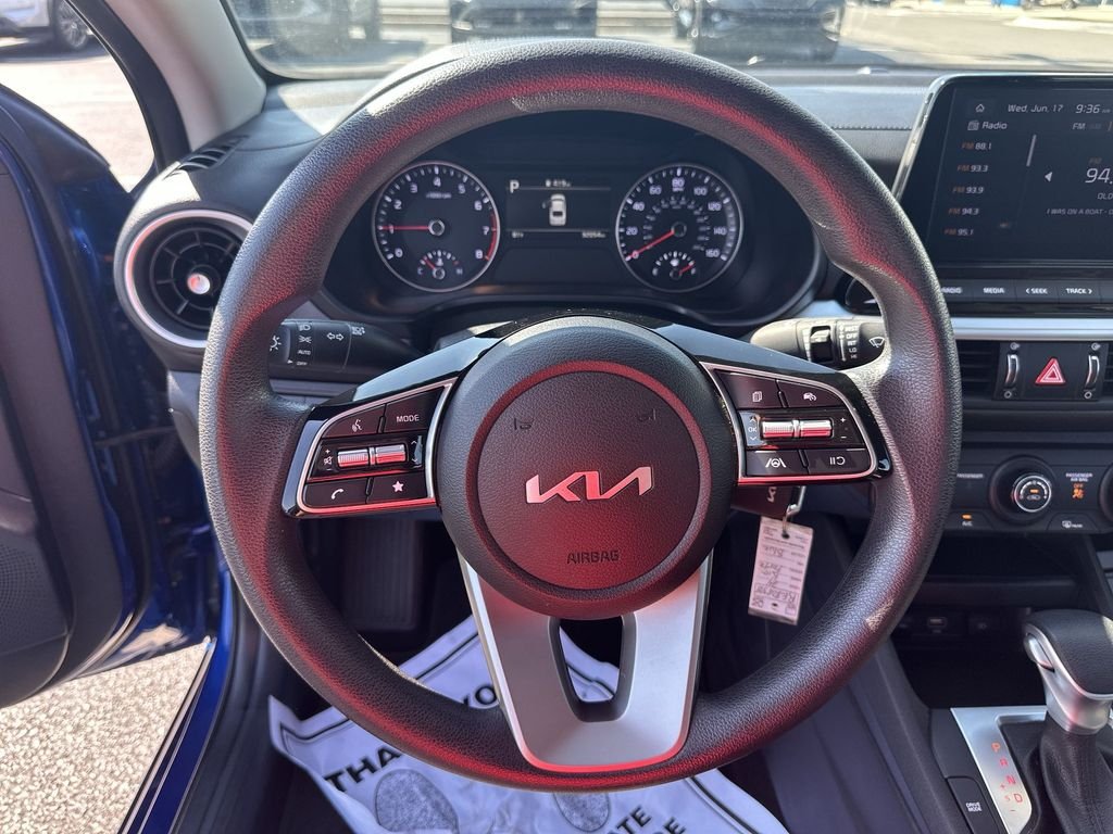 Used 2024 Blue Kia LXS image 20