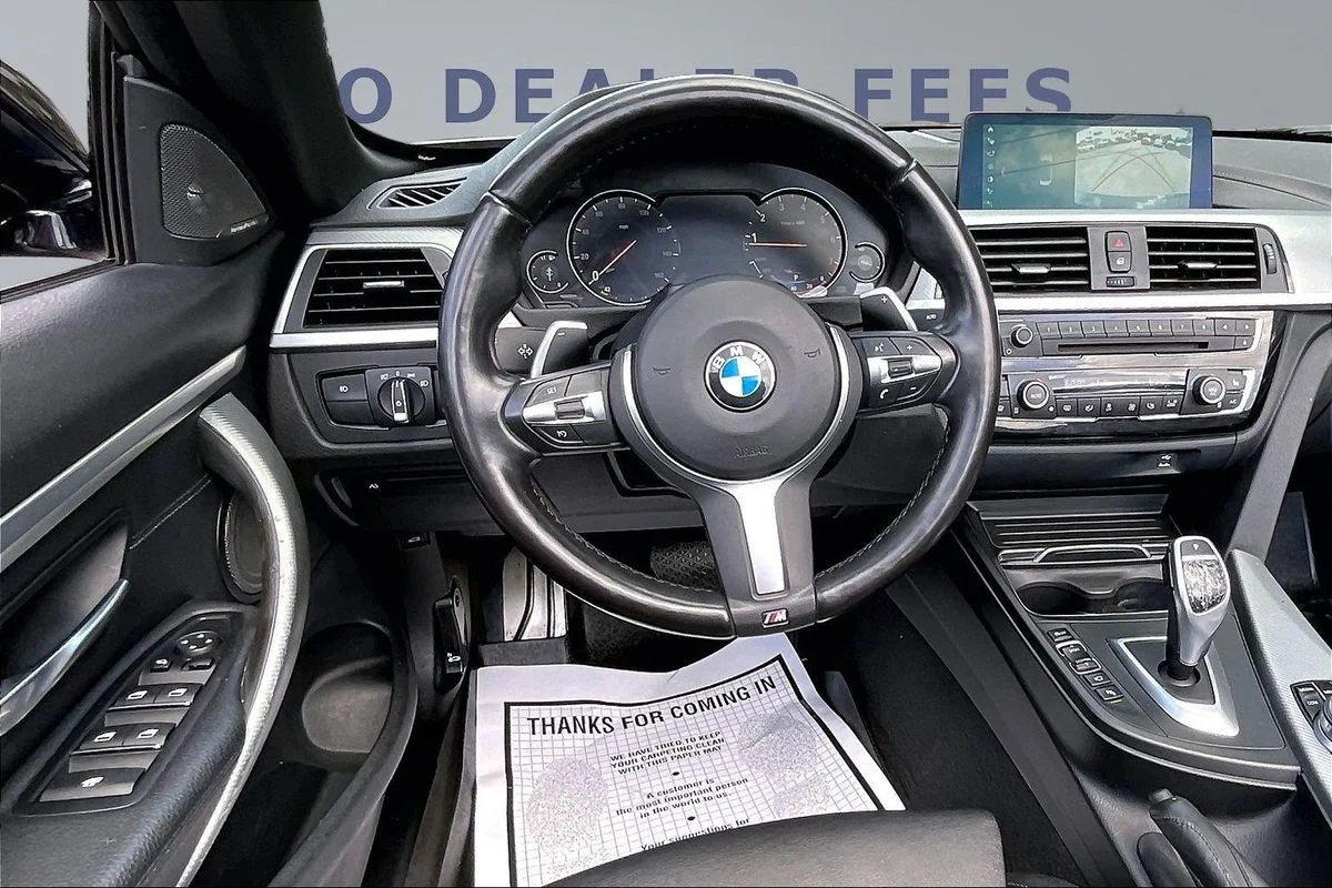 Used 2019 Black BMW xDrive image 8