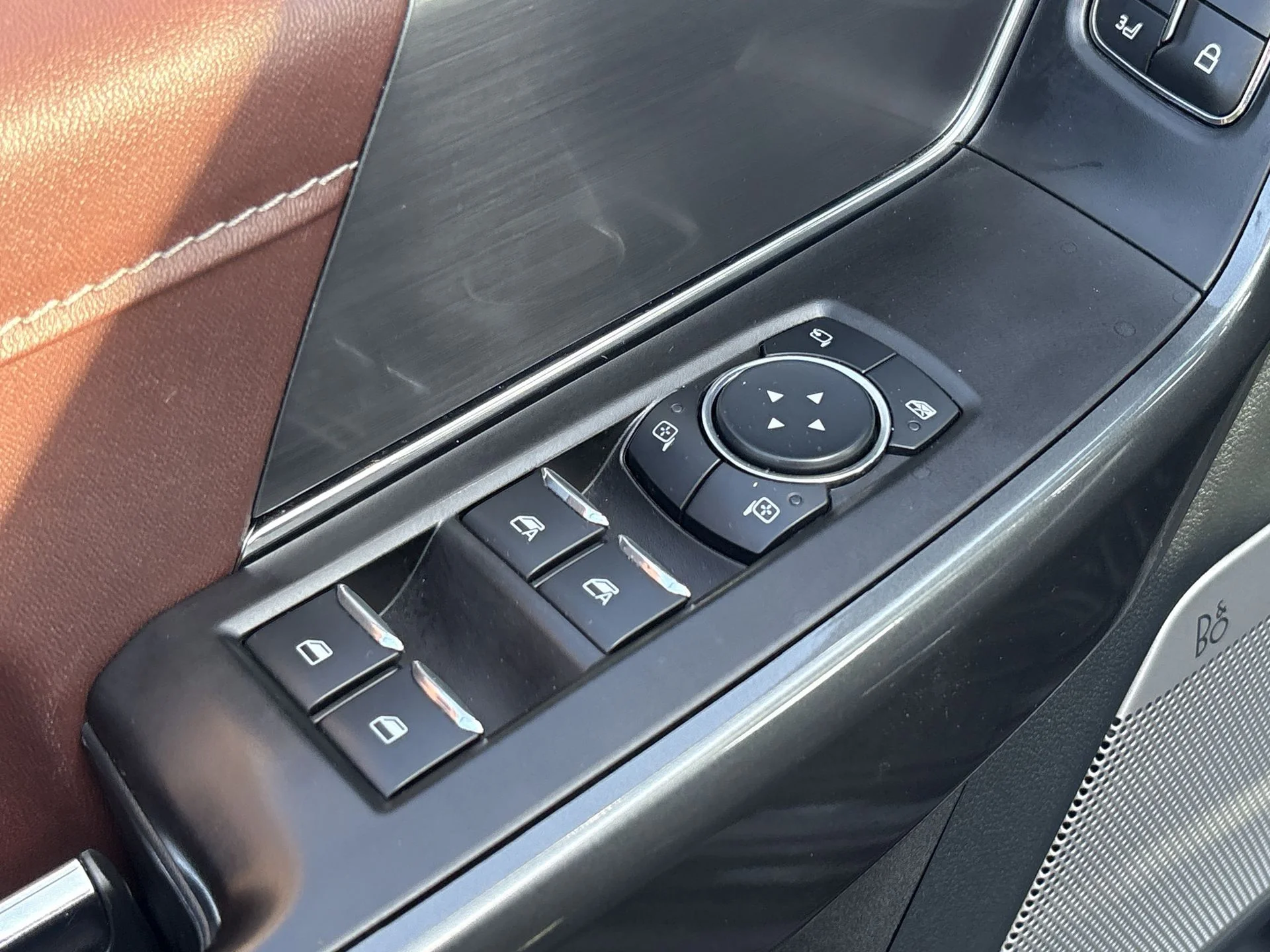 Certified Used 2023 Black Metallic Ford Lariat image 20