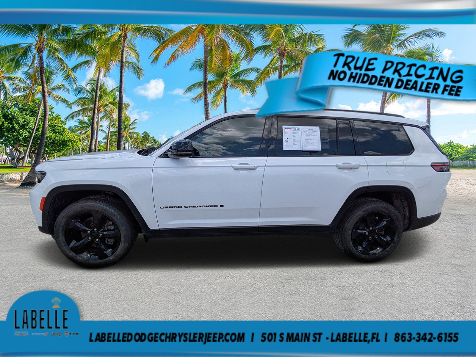 Used 2024 Bright White Clearcoat Jeep Limited image 5
