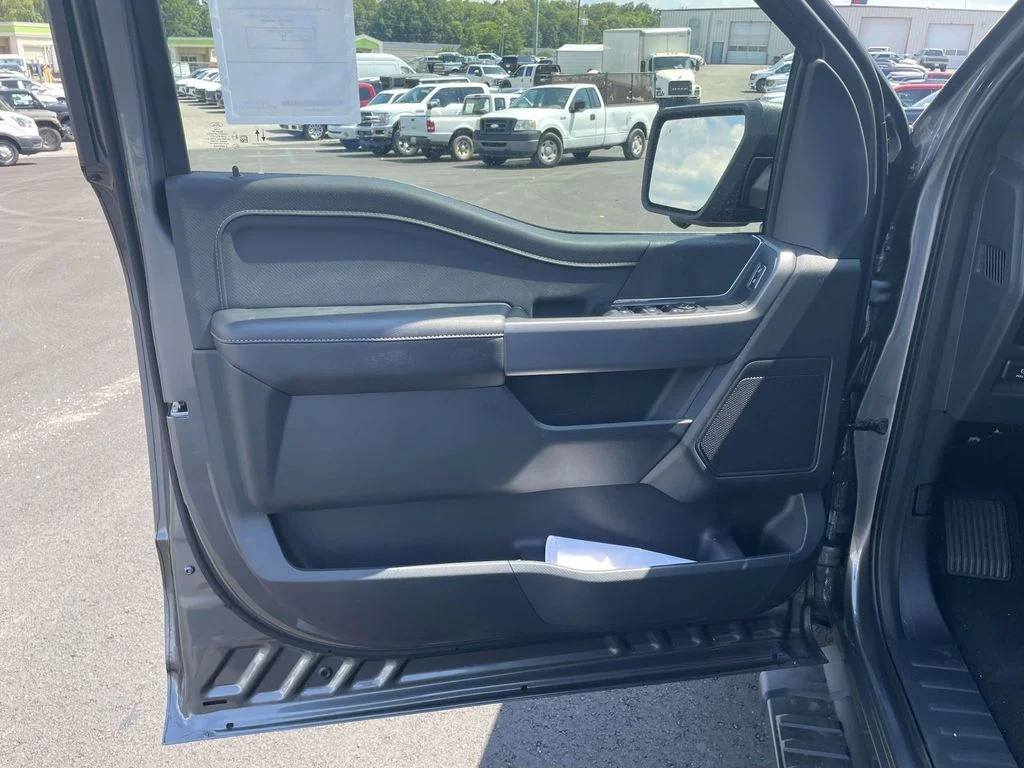 New 2026 Gray Ford XLT image 15