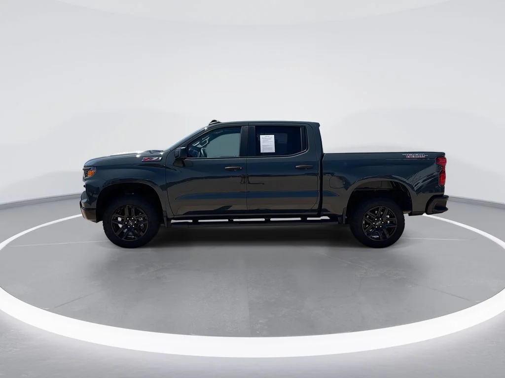 Used 2025 Gray Chevrolet Custom Trail Boss image 5