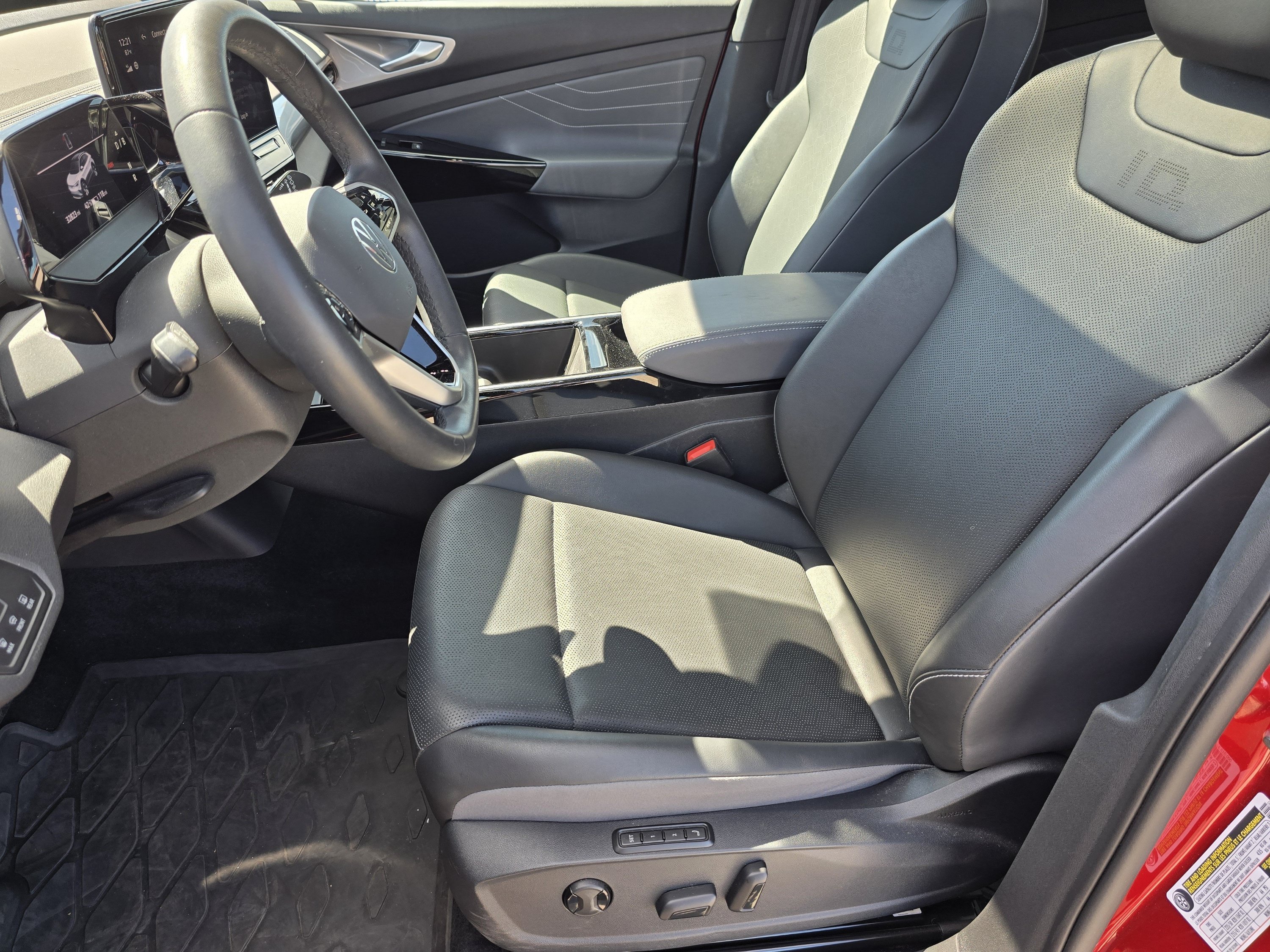 Used 2023 Red Metallic Volkswagen Pro S image 30