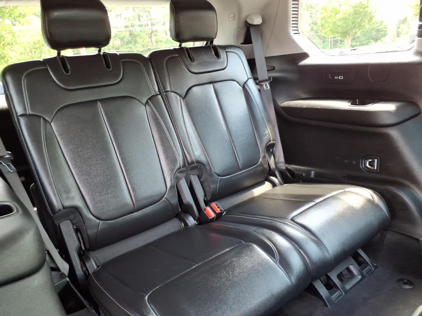 Used 2021 Rocky Mountain Pearlcoat Jeep Limited image 30