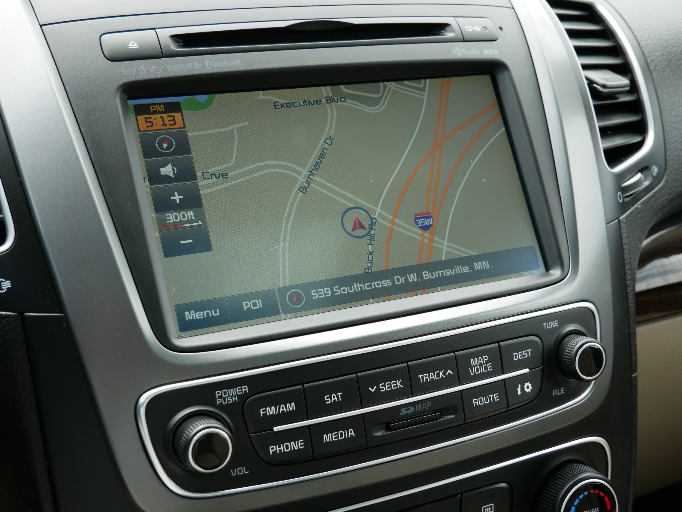 Used 2015 Satin Metal Kia EX image 22