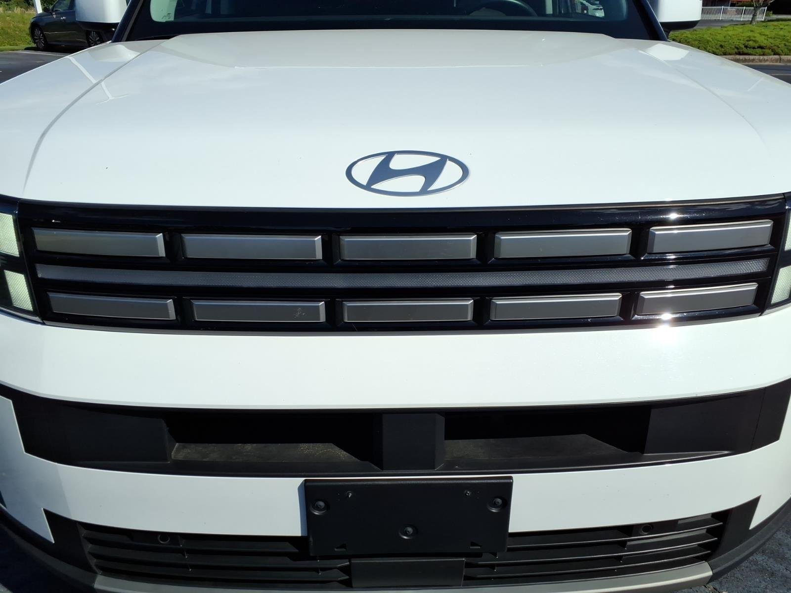 Used 2025 Serenity White Hyundai SEL image 14