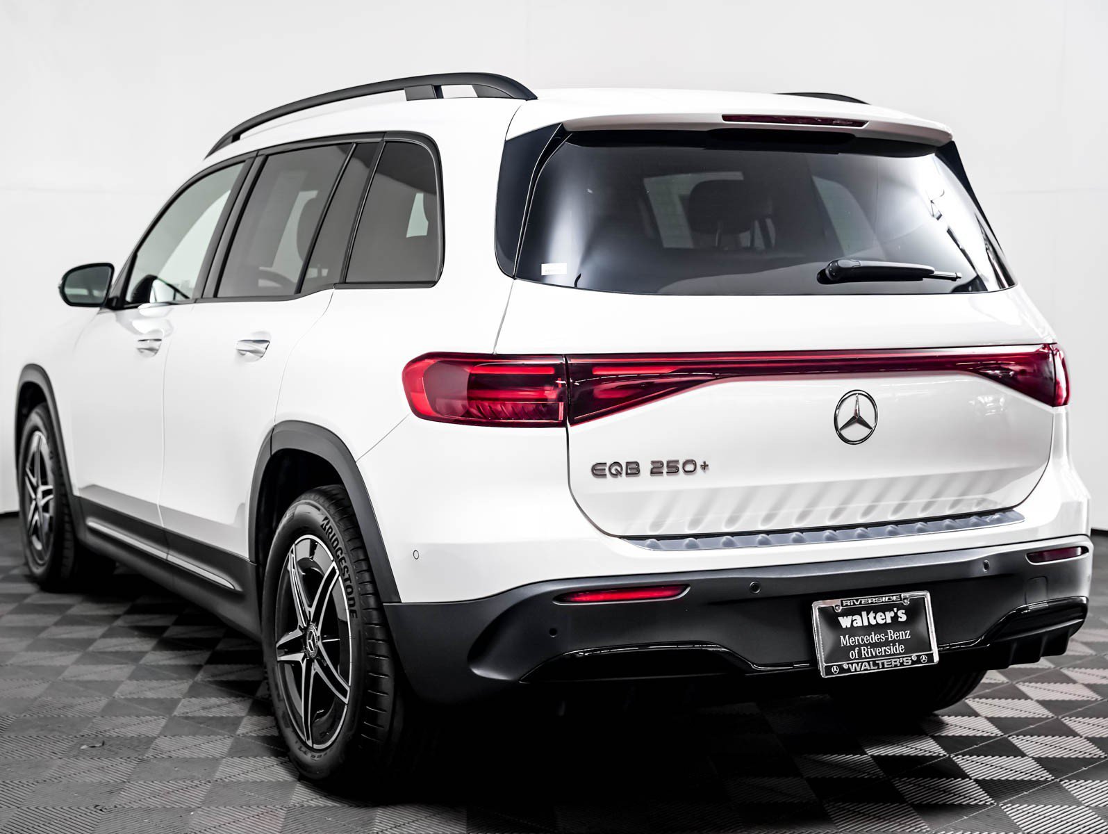 Certified 2024 Mercedes-Benz EQB Base with VIN W1N9M0CB6RN099117 for sale in Riverside, CA