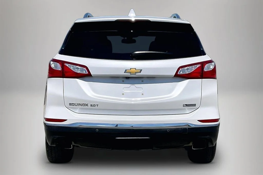 Used 2018 Beige Chevrolet Premier image 6