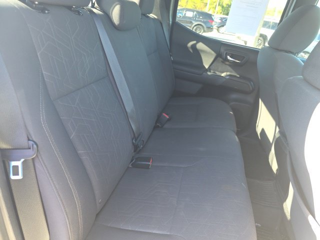 Used 2019 White Toyota TRD Off-Road image 11