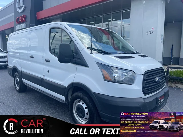 Pre-Owned 2019 Ford TRANSIT T-250 130 LOW ROOF