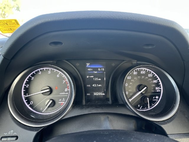 Used 2024  Toyota SE image 19