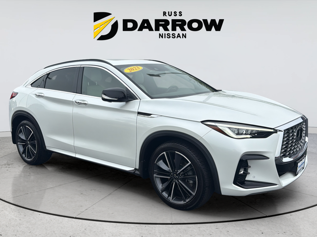 Used 2023 White INFINITI ESSENTIAL image 7