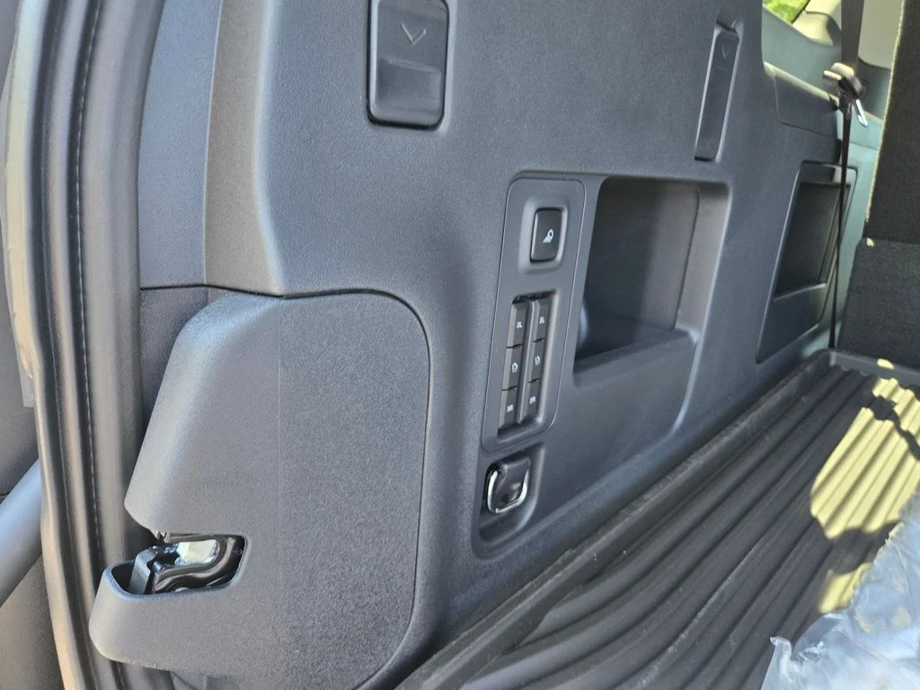 New 2027 Agate Black Metallic Ford MAX Active image 23