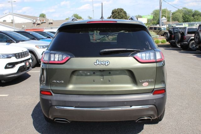 Used 2019 Green Jeep Limited image 27