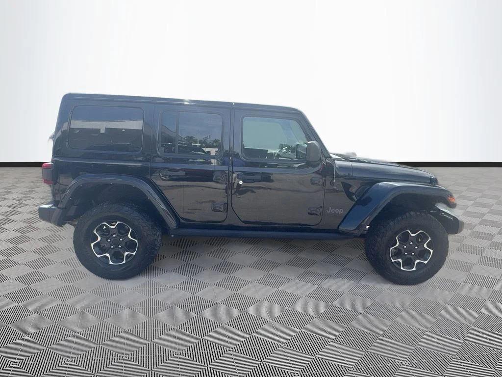 Used 2022 Black Jeep Unlimited Rubicon 4xe image 5