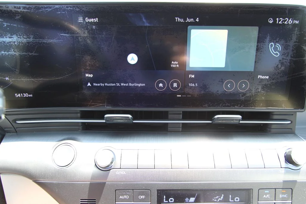 Used 2024 White Hyundai Limited image 33