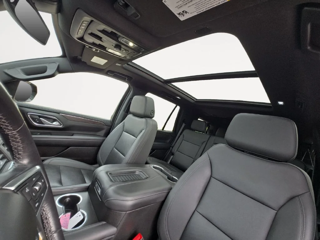 Used 2022 Auburn Metallic Chevrolet LT image 12