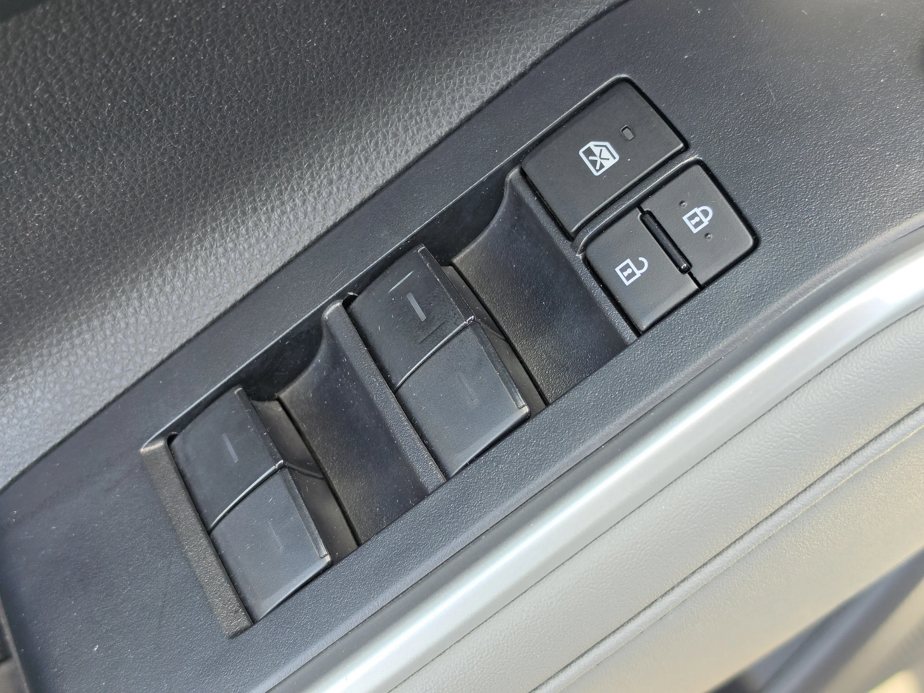 Used 2023 Celestial Silver Metallic Toyota Hybrid XLE image 25